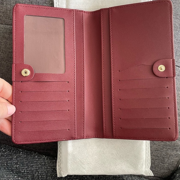 Lark & Ives Burgundy Wallet - Picture 3 of 3